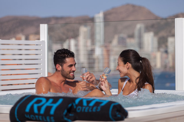 Jacuzzi